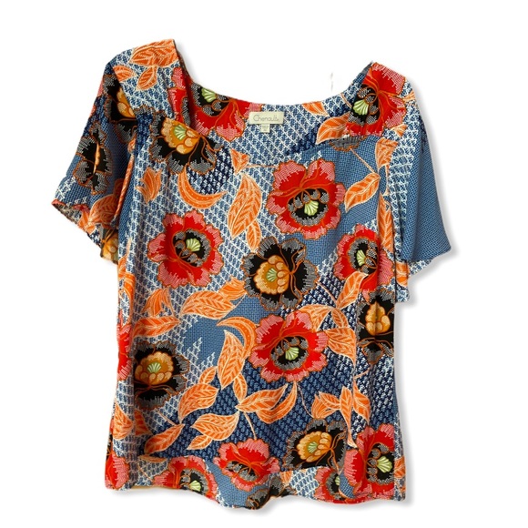 Chenault Tops - EUC Floral Blouse with Cap Sleeves by Chenault